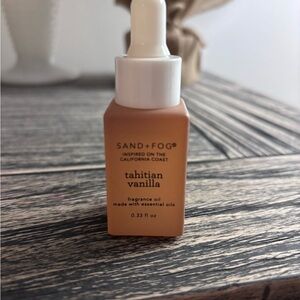 Sand + Fog Tahitian Vanilla Face Oil - Tan